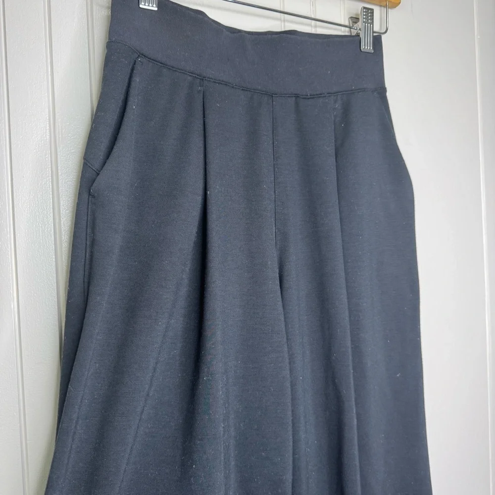 Lululemon Can You Feel The Pleat Crop *21